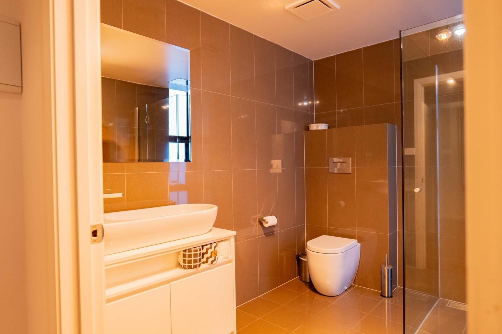 Large Executive 3 Bedroom Yarralumla Extérieur photo
